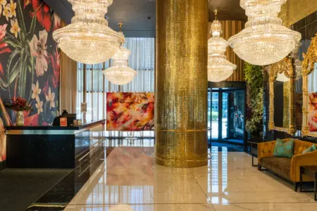 CAPE TOWN, FORESHORE HOTEL SKY
